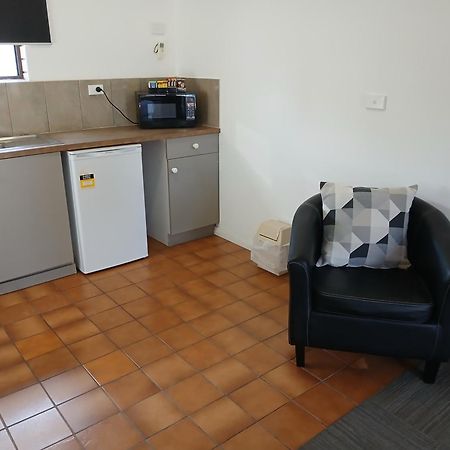 Birch Motel Tocumwal Exterior foto